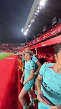 巴萨女足是冠军，恭喜巴萨女足五连冠