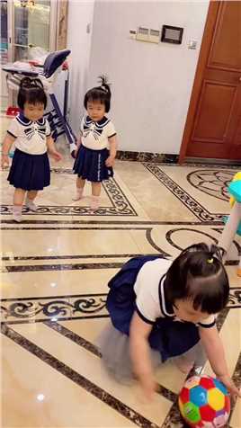 老公日夜辛苦加班训练，中国女足后继有人了