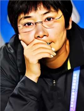 她率领中国女足，时隔16年重夺亚洲杯冠军。2022年2月6日，水庆霞率中国女足在第20届印度女足亚洲杯决赛中3-2逆转击败韩国女足，时隔16年再度夺得亚洲杯冠军，中国女足时隔16年重夺亚洲杯冠军后，球队主教练水庆霞通过电话接受了新华社记者独家专访，水庆霞表示：“亚洲杯踢得好，最主要原因就是精神层面做到‘铿锵玫瑰’的不言弃、不放弃。这和我的性格有关系，既然代表国家队肯定就要百分百去做。球可以输，但人