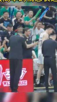 这一幕激动感动开心快乐#郭艾伦#杨鸣#辽宁男篮#cba总决赛